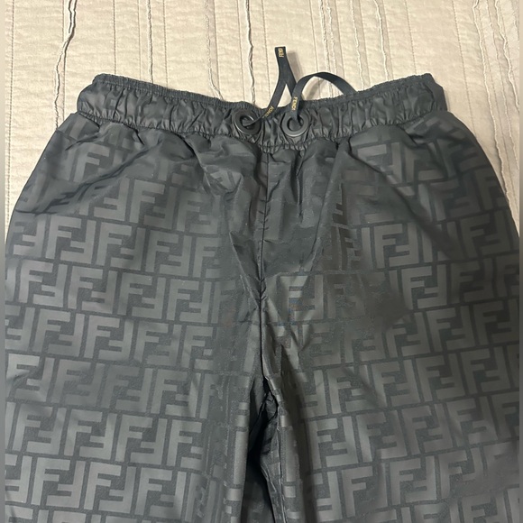 Fendi joggers - Picture 2 of 4